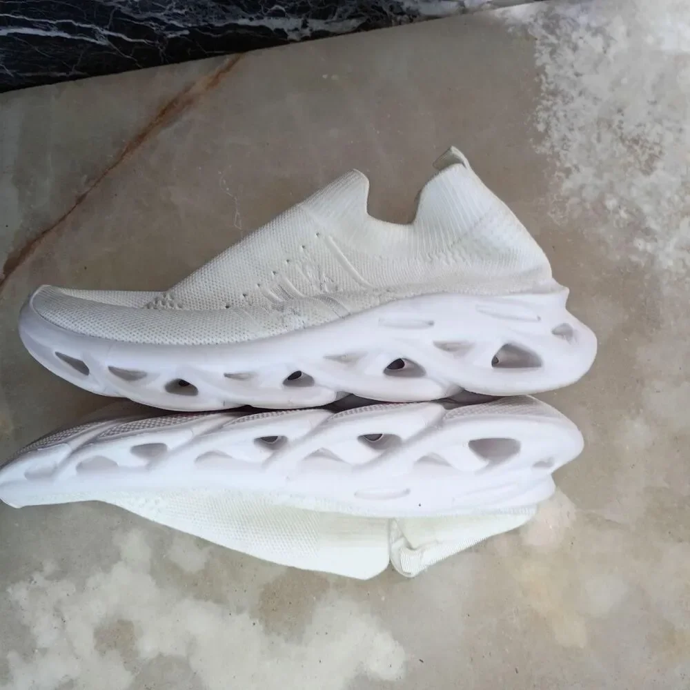 Unbranded Men's White Trainers